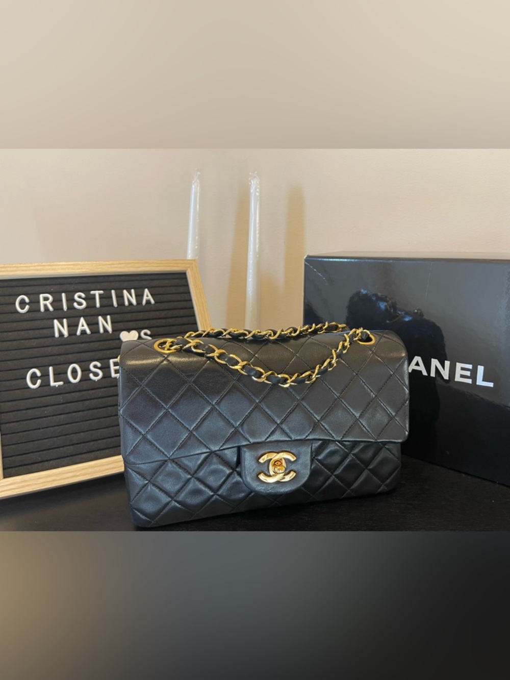 CHANEL Black Quilted Shoulder Bag with Gold Chain